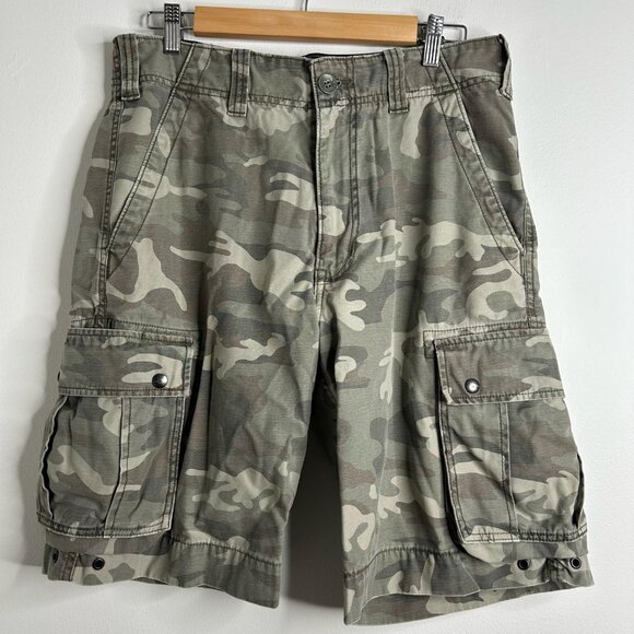 Vtg Levis Cargo Shorts Mens 30 Camo Camouflage Green Gray Zip Fly Pockets Hiking - Picture 1 of 12